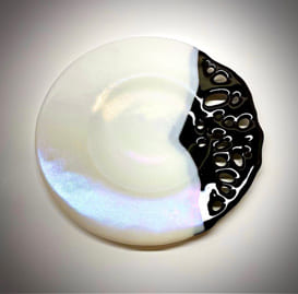 Plato negro y blanco